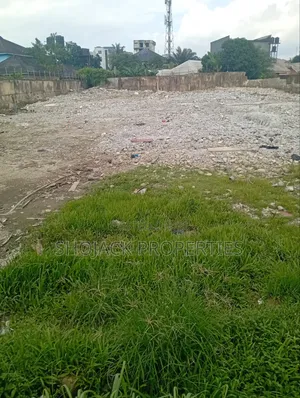 For SALE: 31⁄2 Plots, Gra Phase 2, Portharcourt