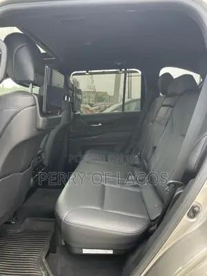 Lexus LX 600 2023 Gray