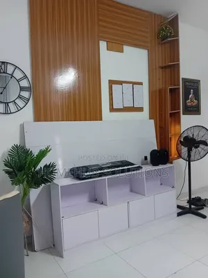 A Big Wall Cladding TV Console
