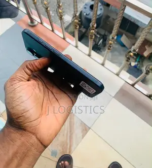 Apple iPhone 16 128 GB Black