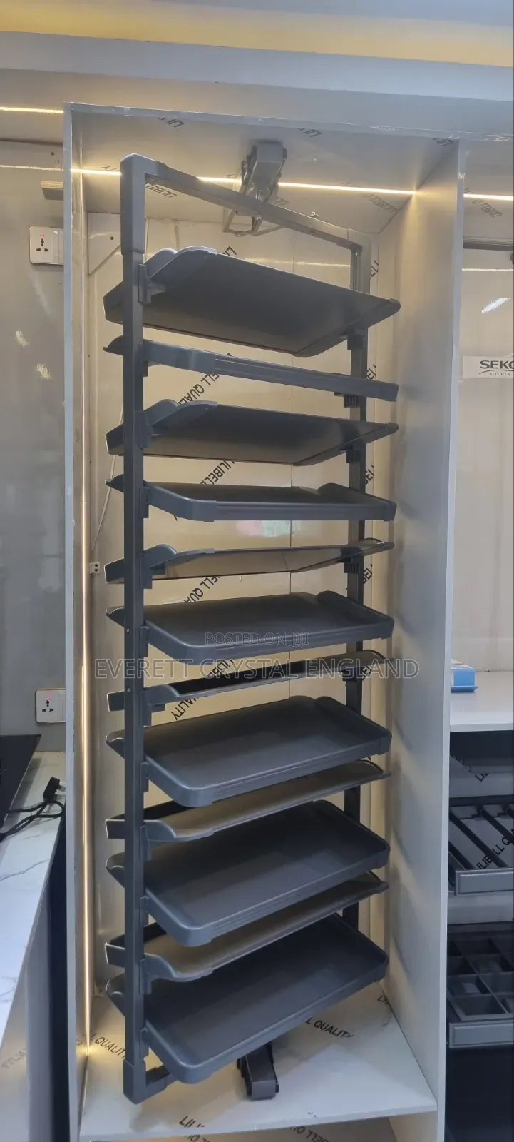 360 Turning Shoe Rack