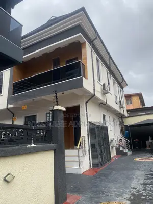 5bdrm Duplex in Kadore Ogba for sale