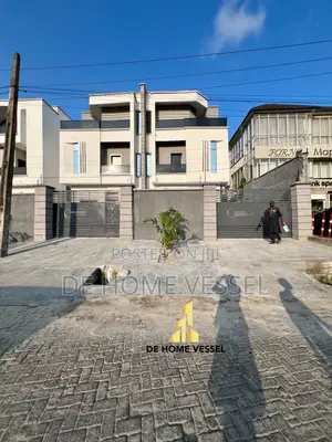 4bdrm Duplex in Lekki Phase 1 for sale