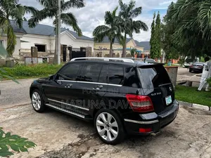 Mercedes-Benz GLK-Class 2011 Black