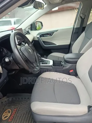 Toyota RAV4 2024 Gray