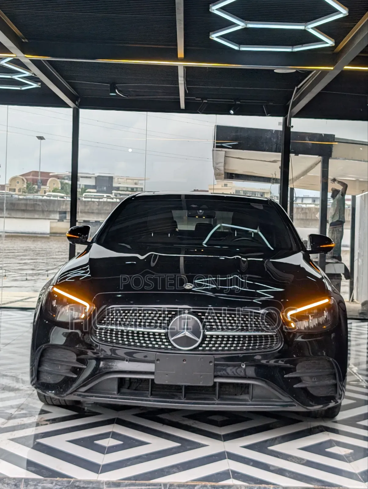 Mercedes-Benz E450 2022 Black