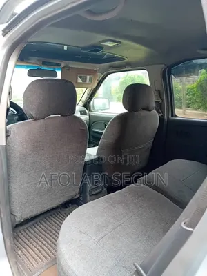 Nissan Xterra 2002 Silver