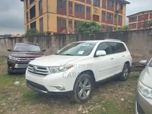 Toyota Highlander 2011 White
