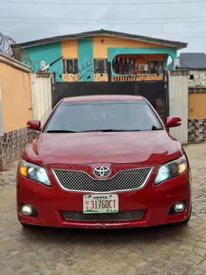 Toyota Camry LE 4dr Sedan (2.5L 4cyl 6AM) 2010 Red