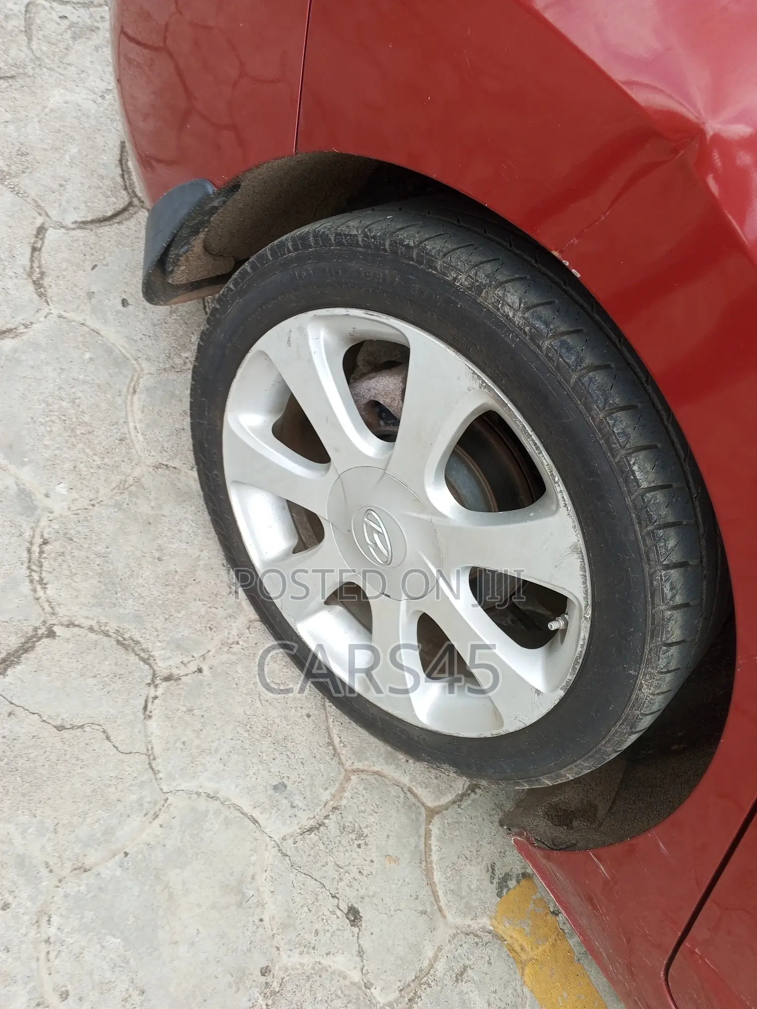 Hyundai Elantra 2012 Red