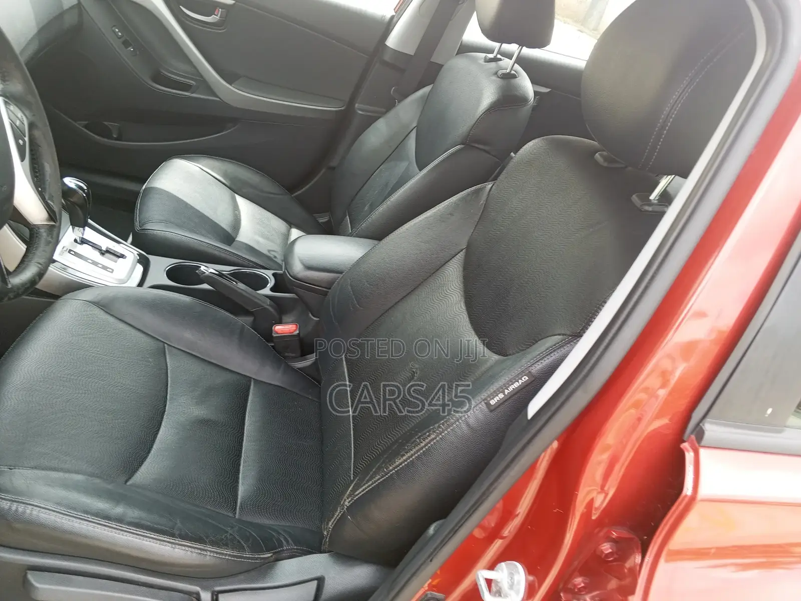 Hyundai Elantra 2012 Red