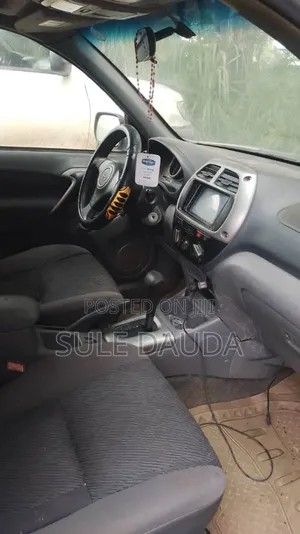 Toyota RAV4 2006 Silver