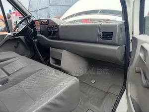 Volkswagen LT 2002 White