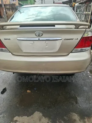 Toyota Camry 2006 Gold