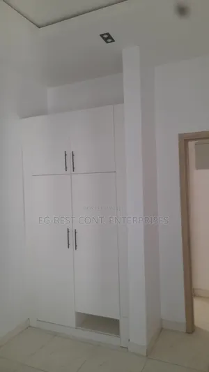 4bdrm Duplex in Royal Pine Estate, Chevron for rent