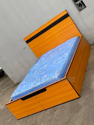 Top Quality 41⁄2 by 6 Bedframe With Mattress