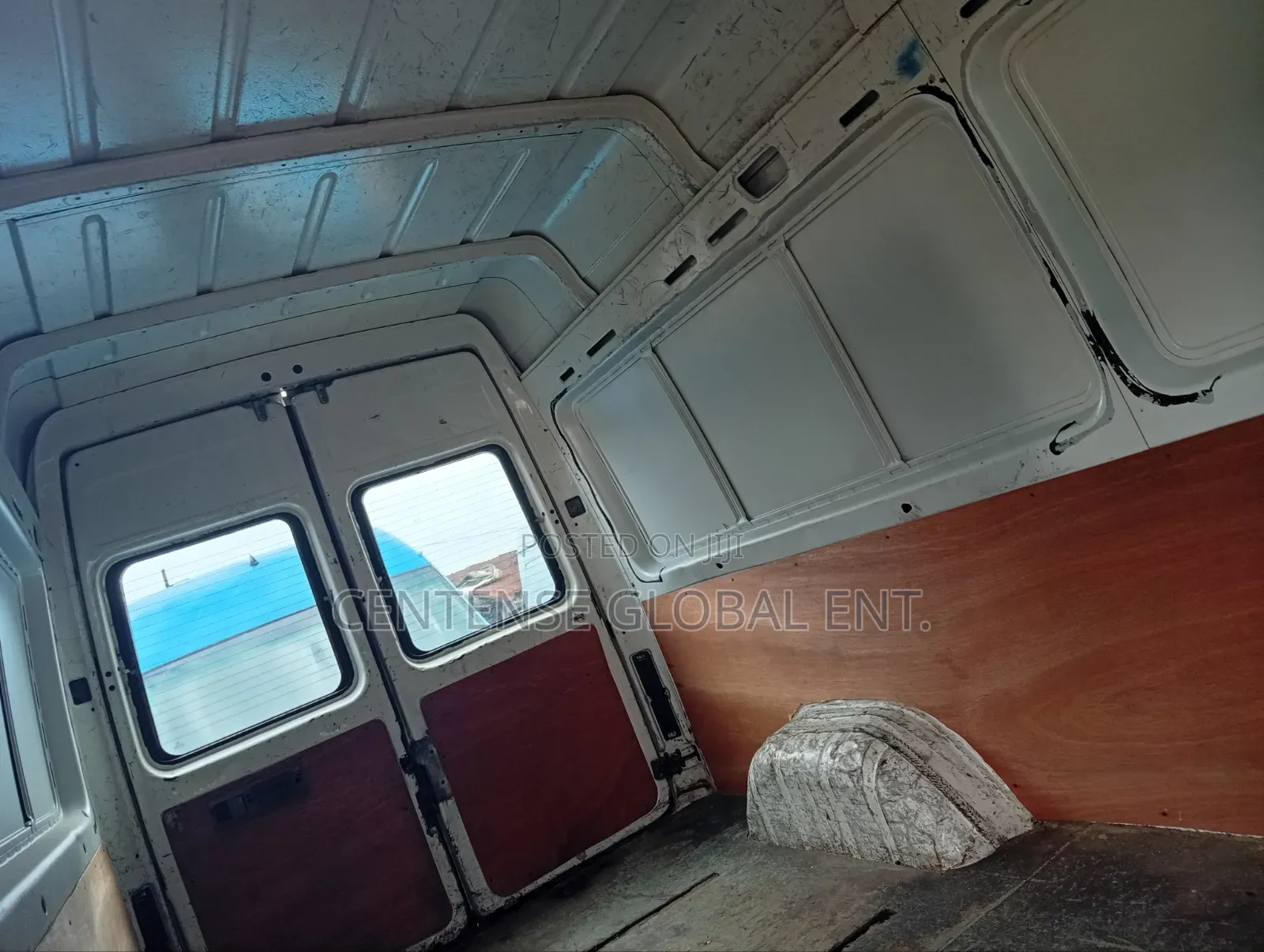 Volkswagen LT 2002 White