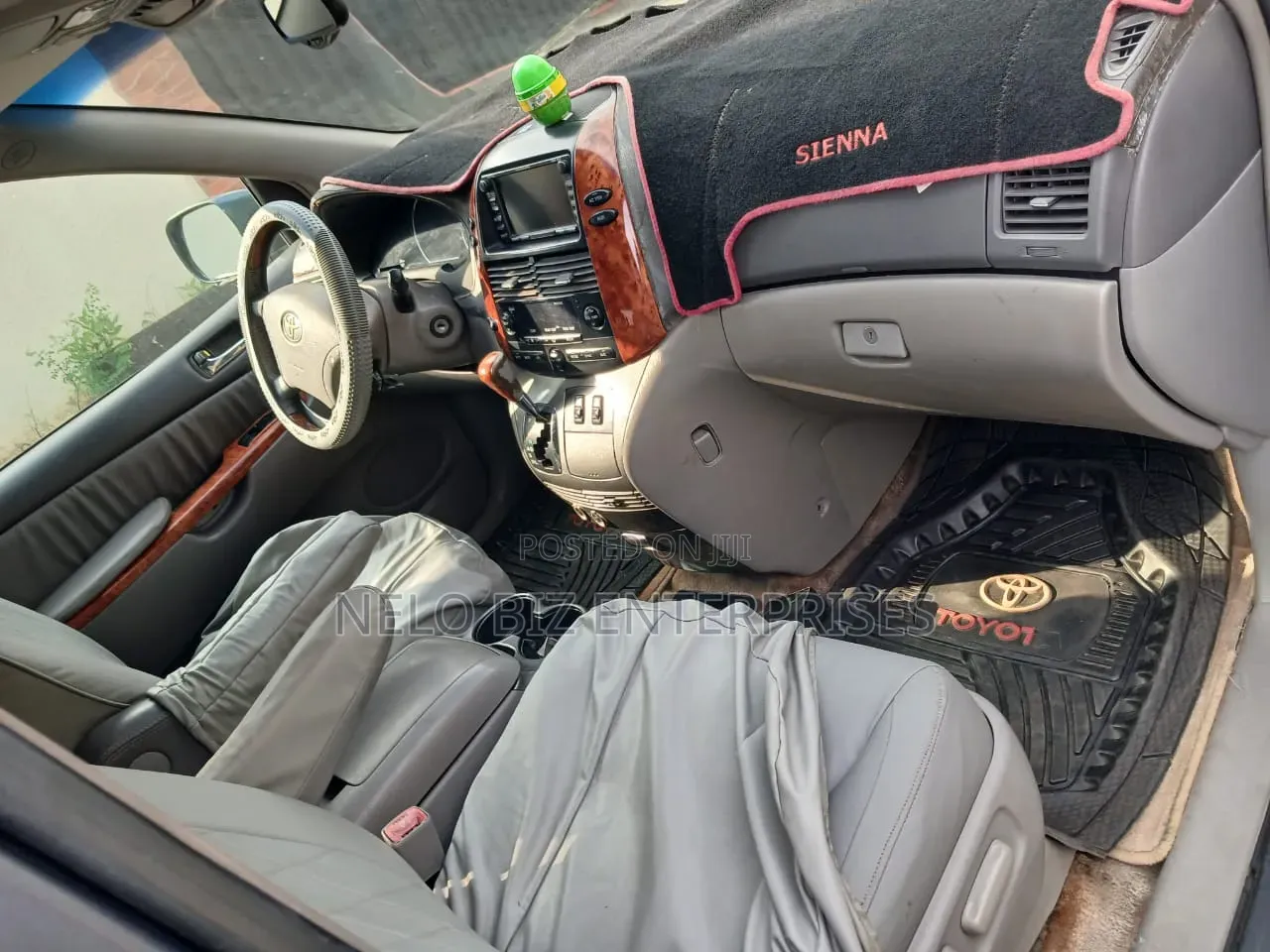 Toyota Sienna 2006 Gray