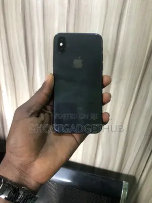 Apple iPhone X 64 GB Black