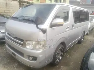 Toyota HiAce 2008 Silver