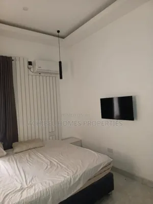 Furnished 1bdrm Block of Flats in Freedom Way, Lekki Phase 1 for rent