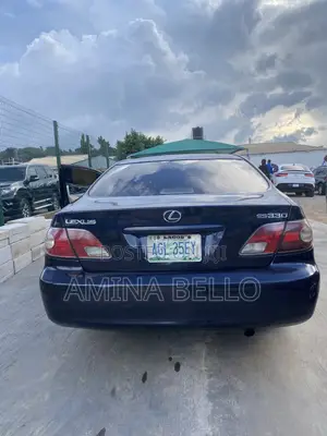 Lexus IS 2005 Blue