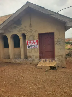5bdrm Bungalow in Kemta Extension,, Abeokuta South for sale