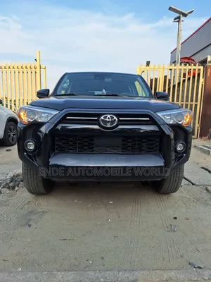 Toyota 4-Runner 2024 Black