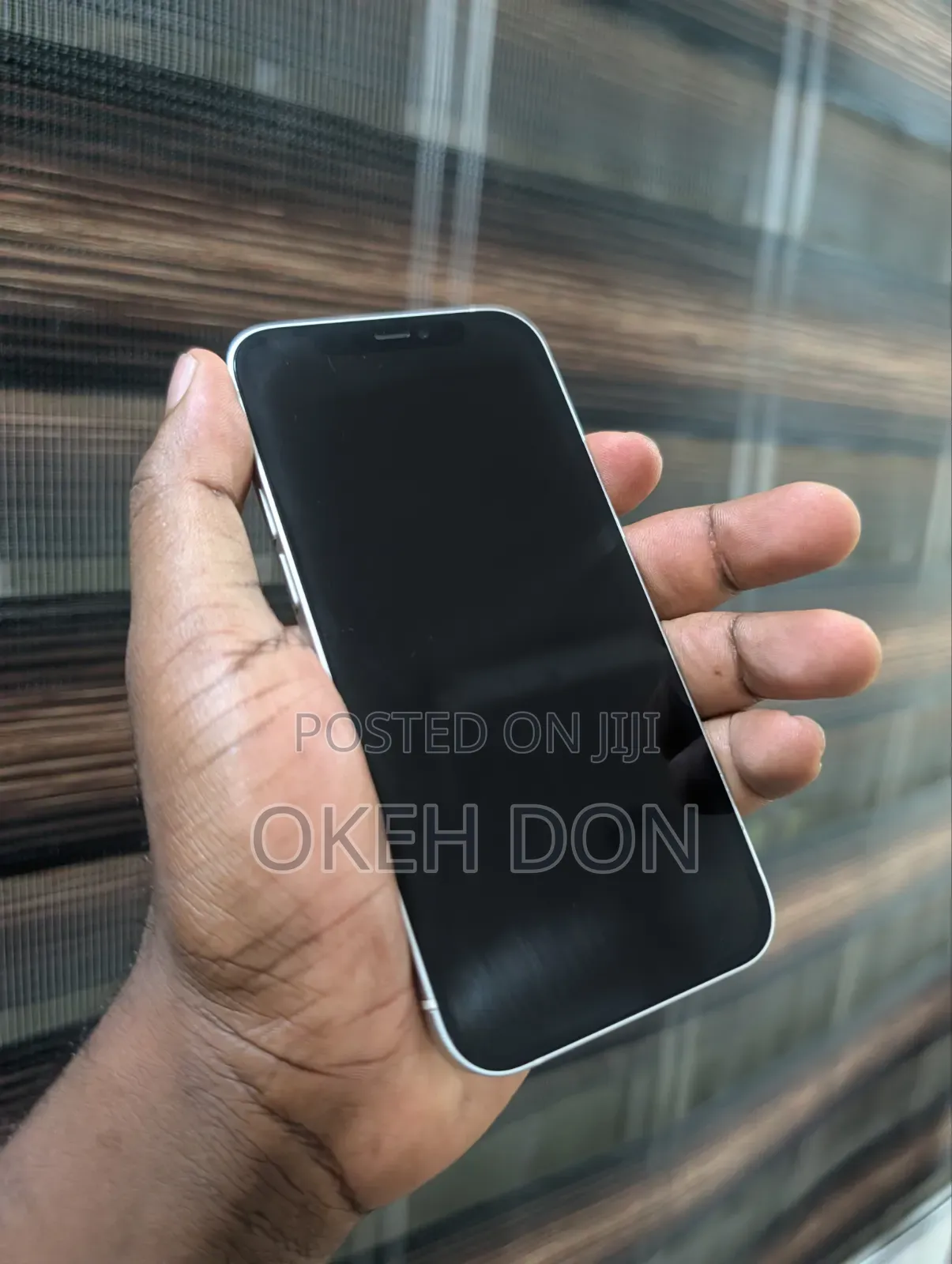 Apple iPhone 12 64 GB White