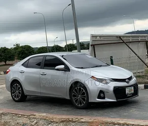 Toyota Corolla 2015 Silver
