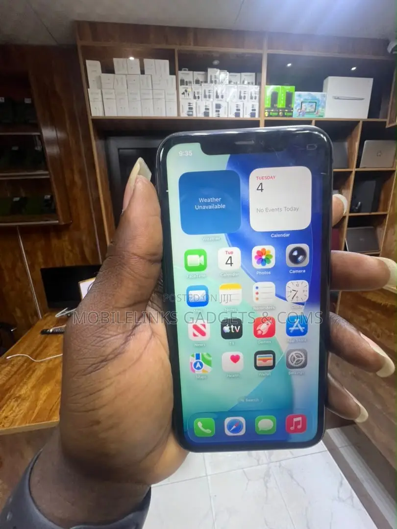 Apple iPhone 11 128 GB Black