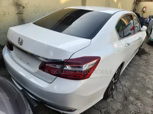 Honda Accord 2017 White
