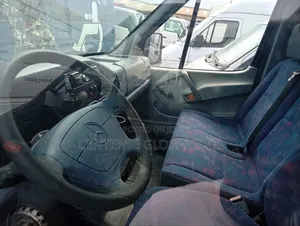 Mercedes-Benz Sprinter 2004 Blue
