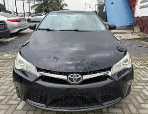 Toyota Camry SE w/Special Edition Pkg (2.5L 4cyl 6A) 2016 Black