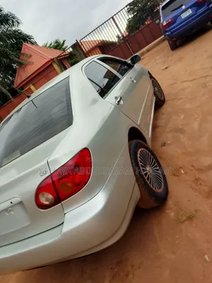 Toyota Corolla 2003 Gold