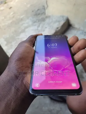 Samsung Galaxy S10e 256 GB Silver