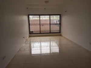 2bdrm Apartment in Chevron for rent
