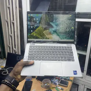 Laptop Dell Latitude 5340 32GB Intel Core i5 SSD 512GB