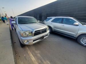 Toyota Tacoma 2007 Gray