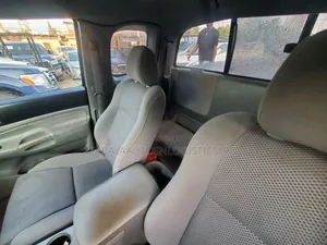Toyota Tacoma 2007 Gray