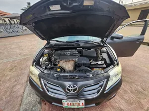 Toyota Camry 2010 Gray