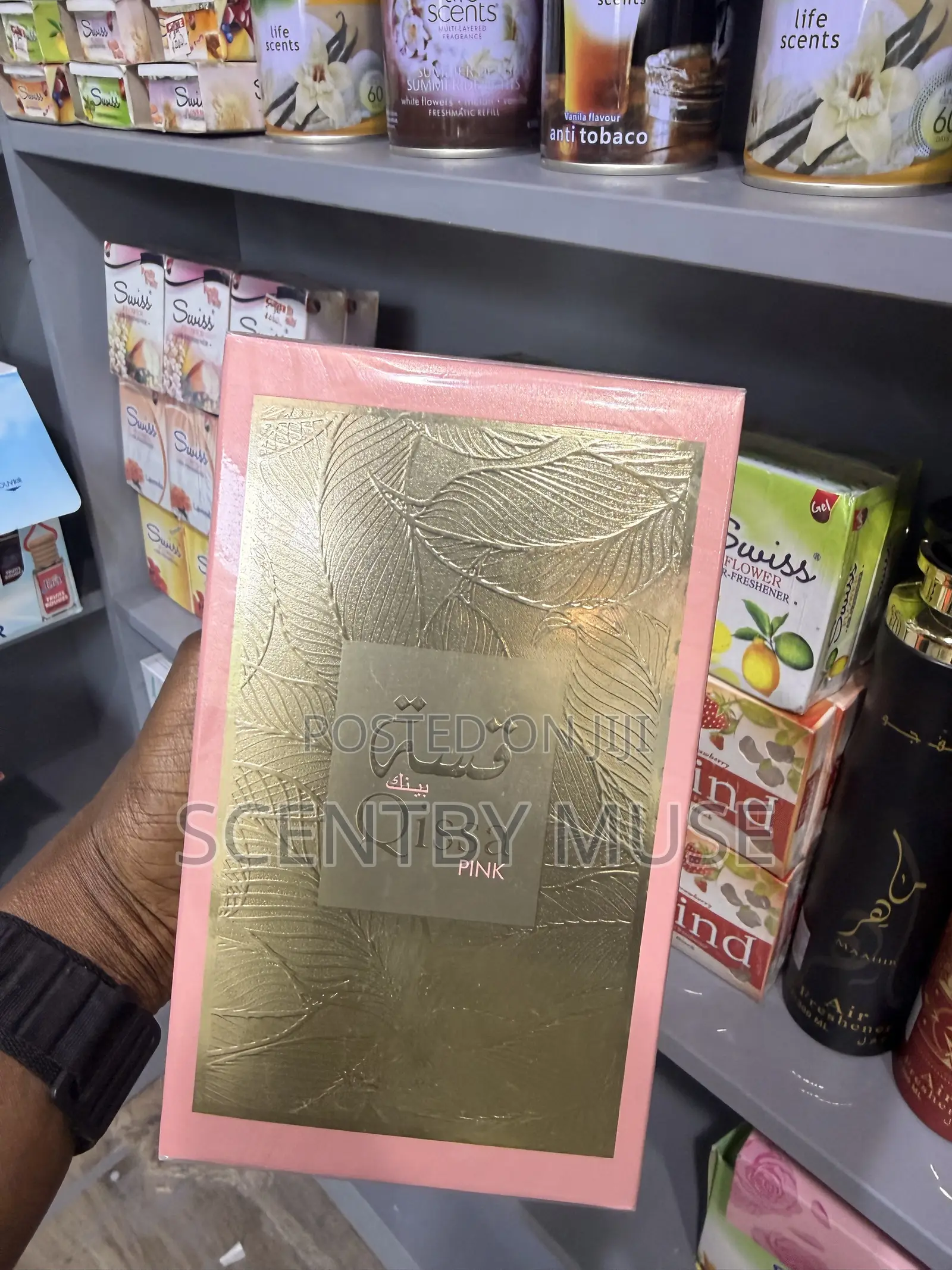 Qissa Pink