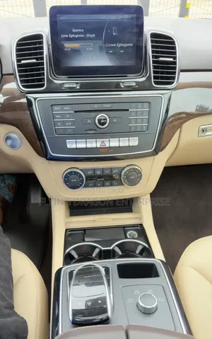 Mercedes-Benz GLE-Class 2016 Burgundy
