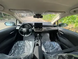 Toyota Corolla 2020 Silver