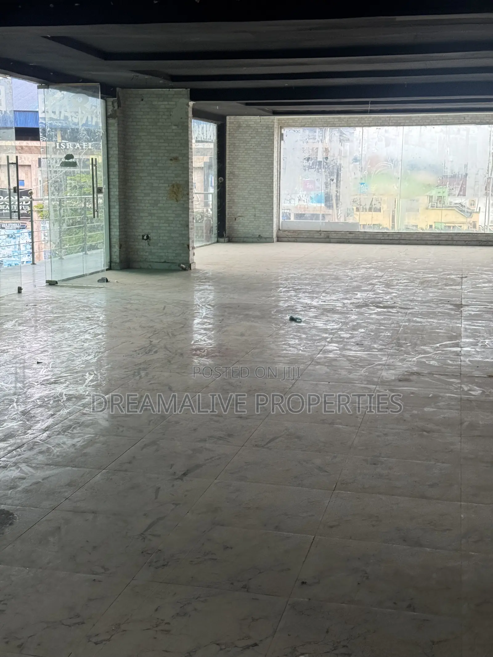 Massive Office Space
