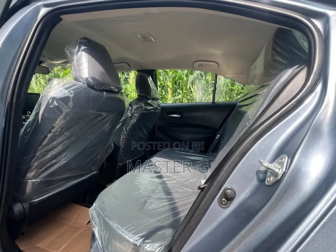 Toyota Corolla 2020 Silver