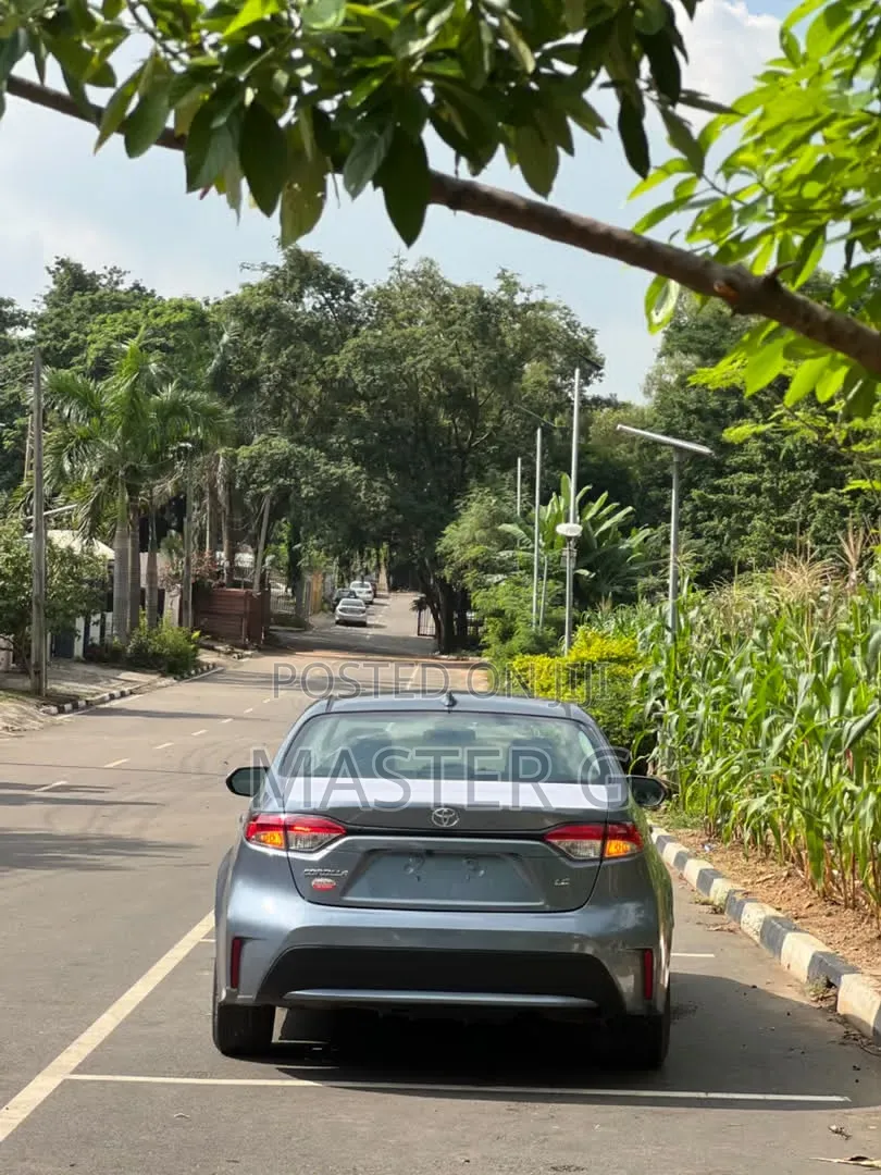 Toyota Corolla 2020 Silver