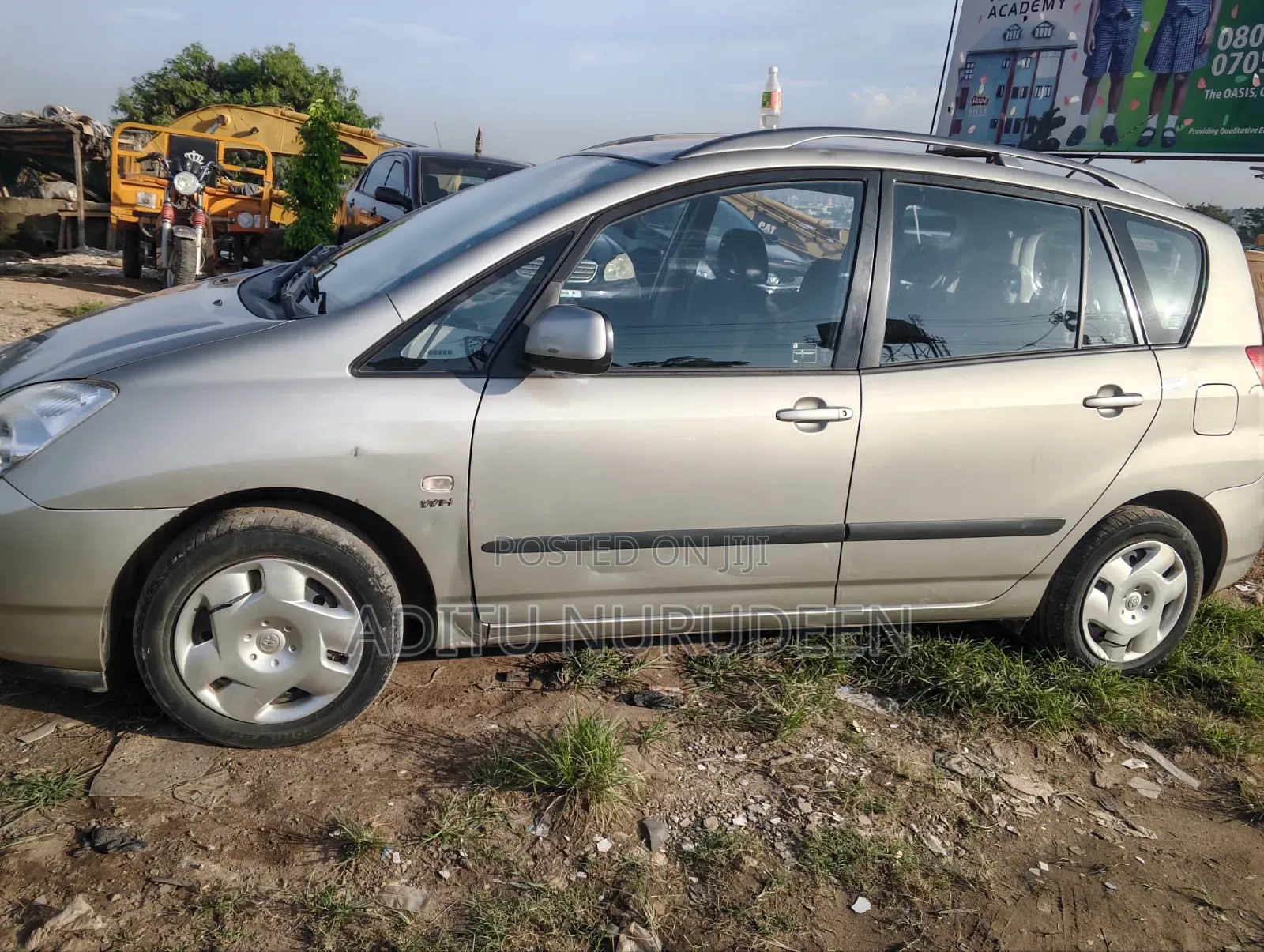 Toyota Corolla 2005 Gold