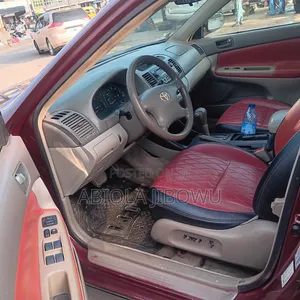 Toyota Camry LE 4dr Sedan (2.4L 4cyl 4A) 2004 Red