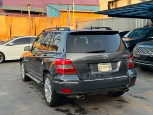Mercedes-Benz GLK-Class 350 4MATIC 2010 Gray